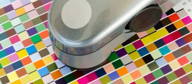 Measuring a range of colours for performance coatings using a hand held spectrophotometer